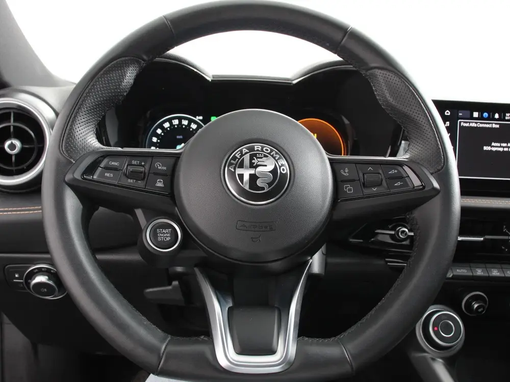 Alfa Romeo Tonale 1.3T PHEV Ti Automaat 280 PK Climate contr uit 2024, foto 19