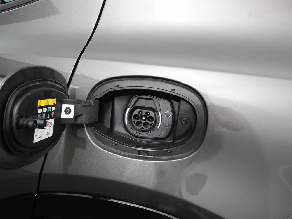 Alfa Romeo Tonale 1.3T PHEV Ti Automaat 280 PK Climate contr uit 2024, foto 9