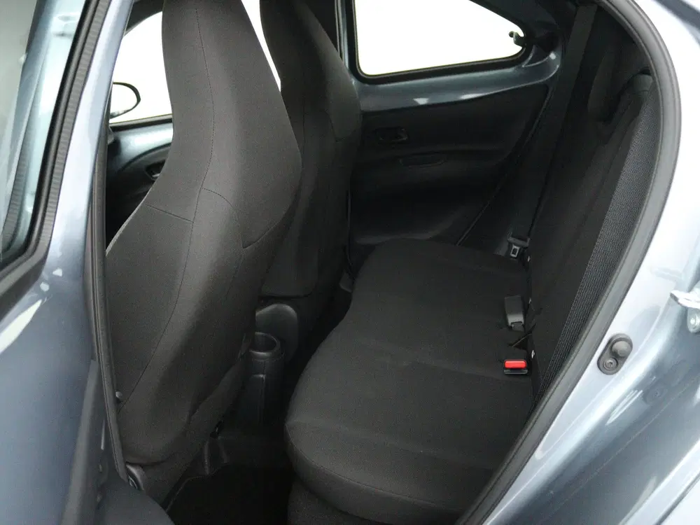 Toyota Aygo X 1.0 VVT-i MT Play uit 2025, foto 20