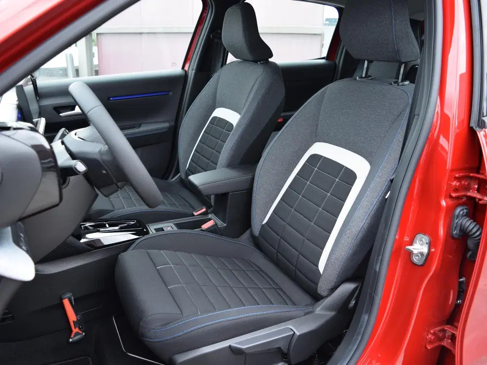 Citroën C3 Citroen Ë-C3 Plus 113pk Comfort Range 44 k uit 2026, foto 18