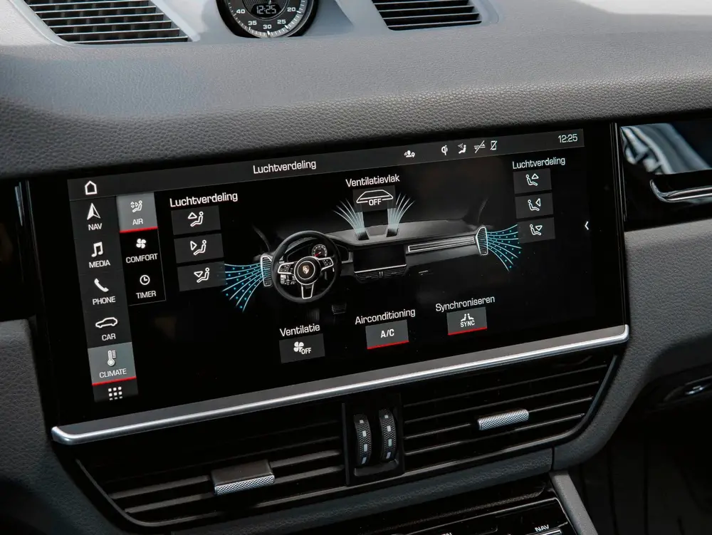 Porsche Cayenne 3.0 E-Hybrid Sport-Chrono uit 2020, foto 14