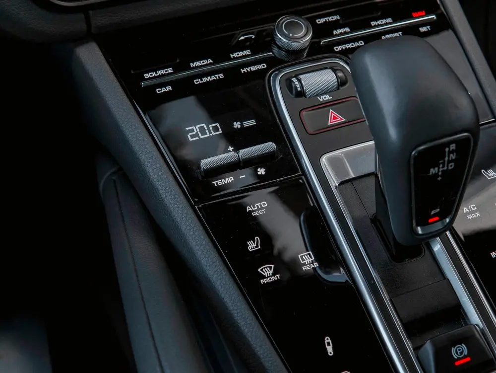 Porsche Cayenne 3.0 E-Hybrid Sport-Chrono uit 2020, foto 19
