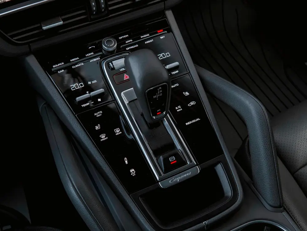 Porsche Cayenne 3.0 E-Hybrid Sport-Chrono uit 2020, foto 20