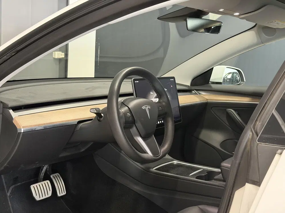 Tesla Model 3 Performance AWD 75 kWh uit 2022, foto 6