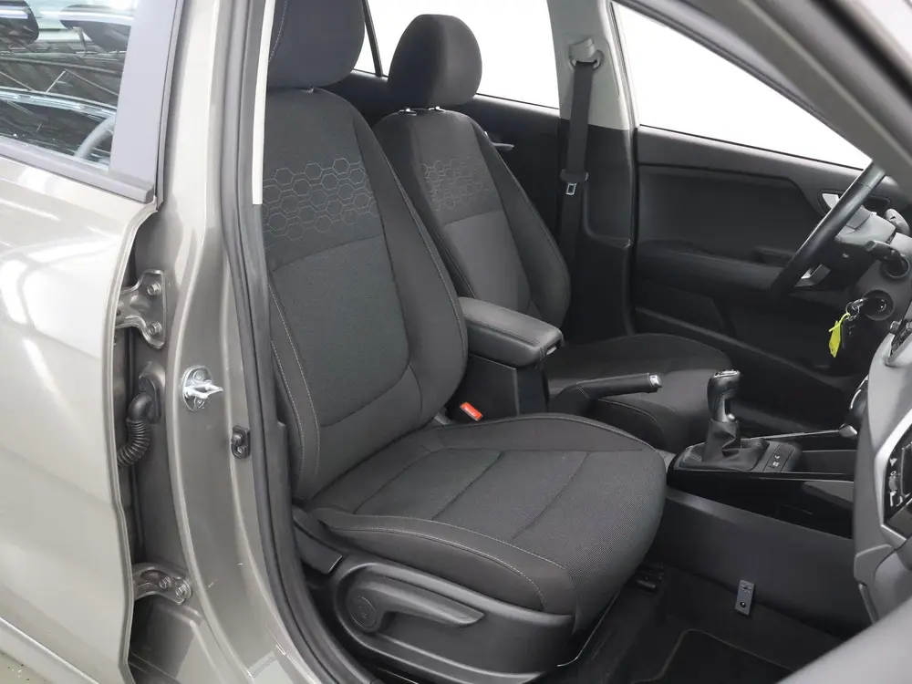 Kia Rio 1.0 T-GDi MHEV DynamicLine uit 2022, foto 10