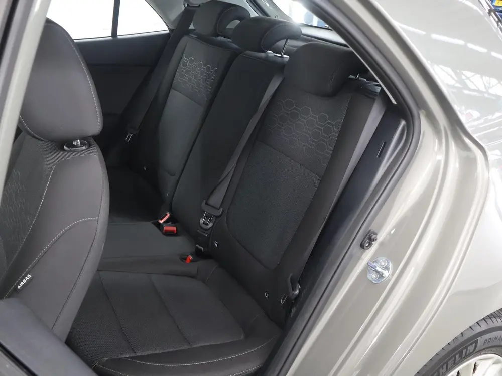 Kia Rio 1.0 T-GDi MHEV DynamicLine uit 2022, foto 11