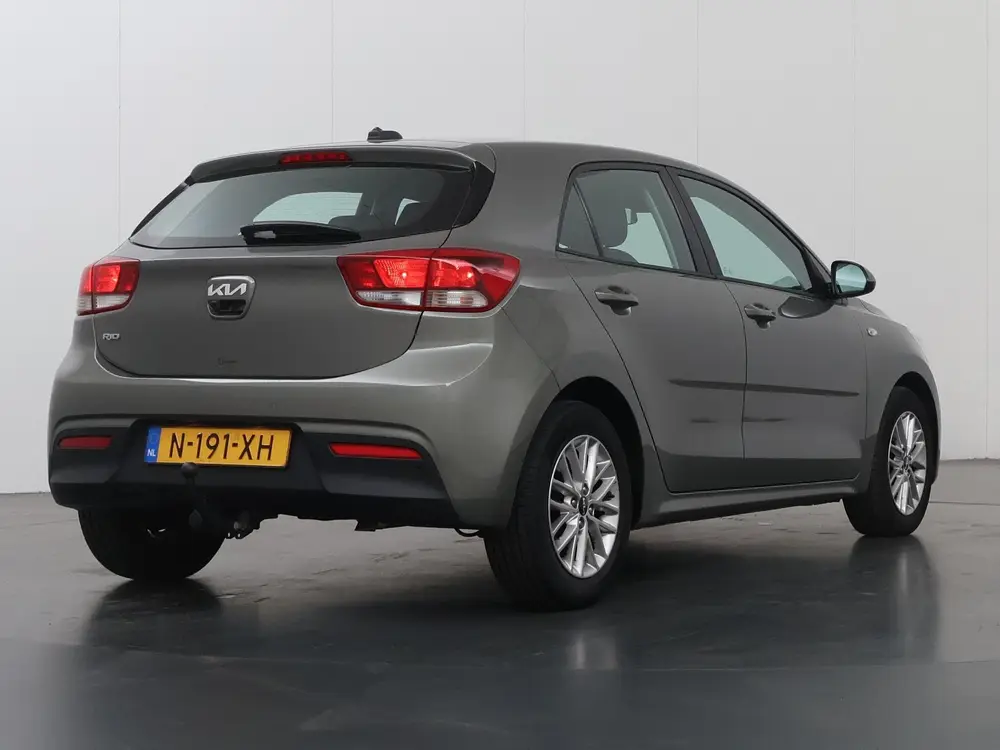 Kia Rio 1.0 T-GDi MHEV DynamicLine uit 2022, foto 2