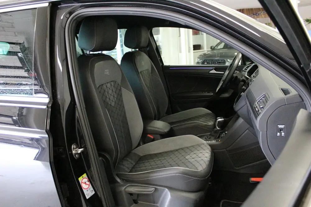 Volkswagen Tiguan 1.4 TSI eHybrid R-Line Business+ | BJ:2022 uit 2022, foto 18