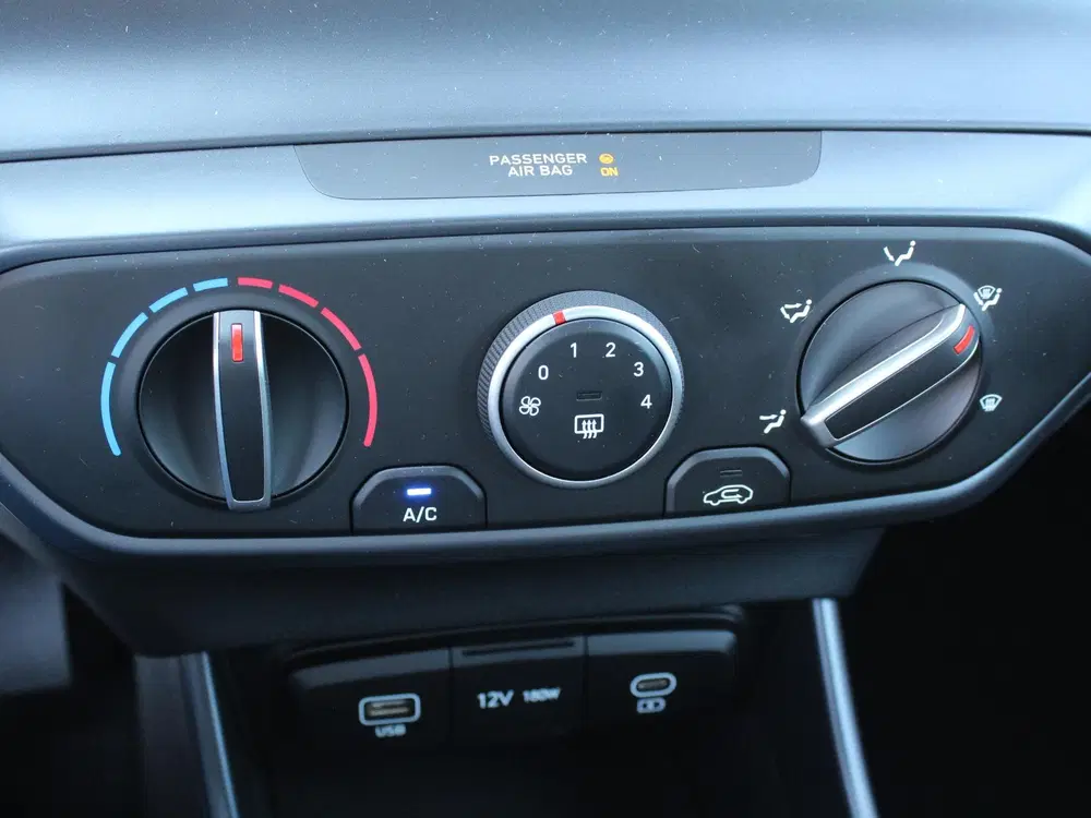 Hyundai i20 1.0 T-GDI Comfort Smart AUTOMAAT uit 2024, foto 4