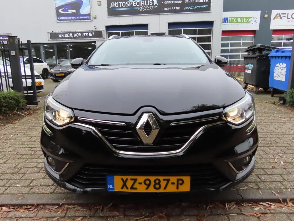 Renault Megane Mégane 1.3 TCe Limited AUTOMAAT uit 2019, foto 10