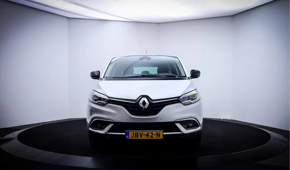 Renault Grand Scenic Grand Scénic 1.3T 140Pk Aut. 7Pers EVOLUTI uit 2022, foto 2