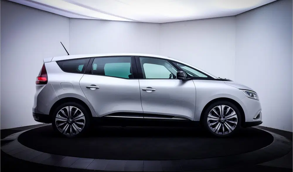 Renault Grand Scenic Grand Scénic 1.3T 140Pk Aut. 7Pers EVOLUTI uit 2022, foto 4