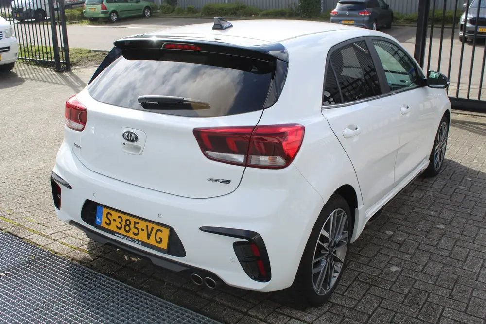 Kia Rio 1.0 TGDI GT-Line Edition Achteruitrijcamer uit 2020, foto 9