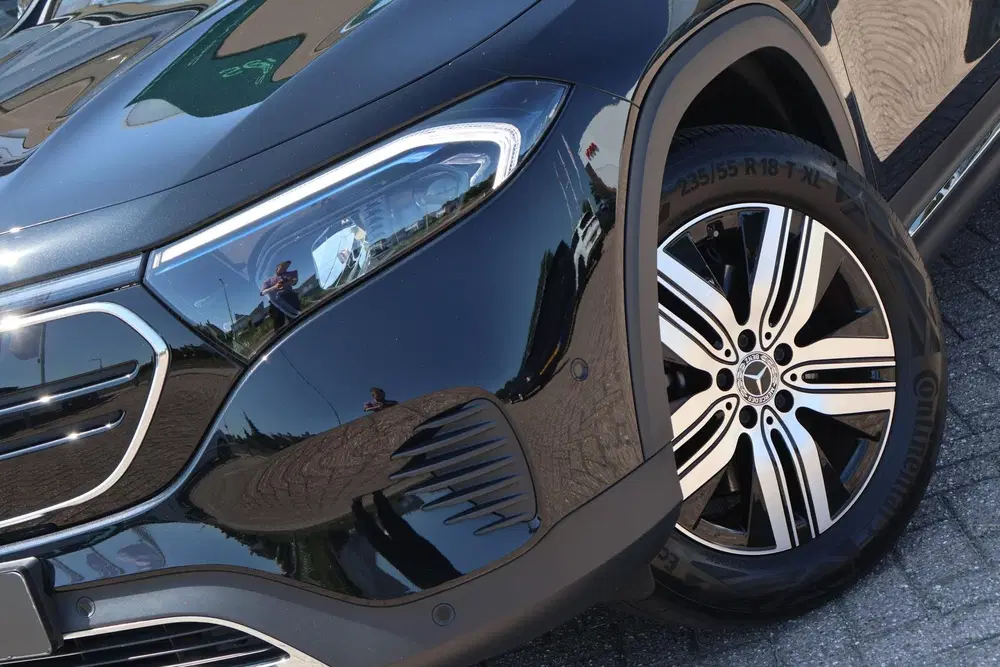 Mercedes-Benz EQB 300 228pk 4MATIC Luxury Line 67 kWh uit 2022, foto 14