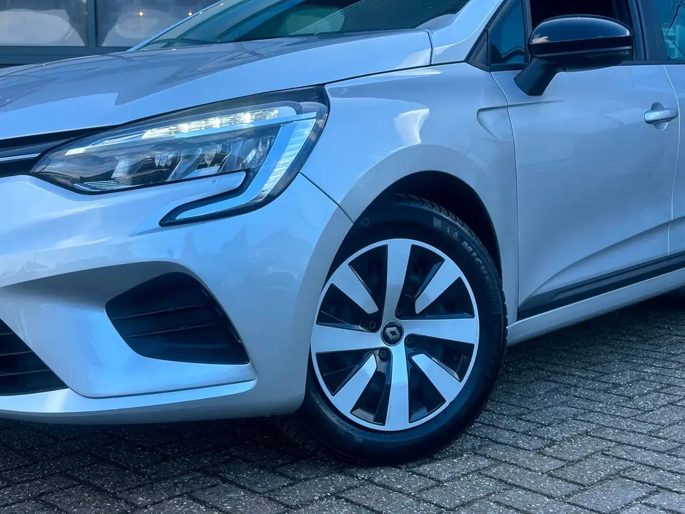 Renault Clio 1.0 TCe 90 Equilibre uit 2022, foto 2