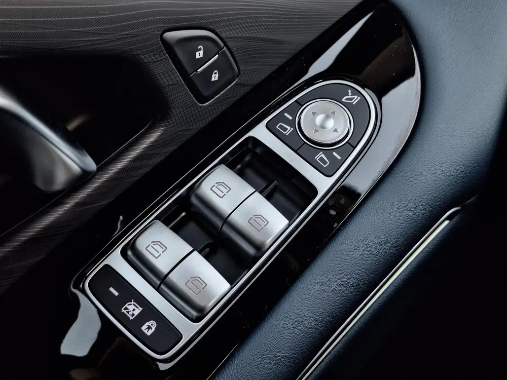 Voyah Free Limited Edition Business 4WD 106 kWh | Schuifdak uit 2026, foto 11
