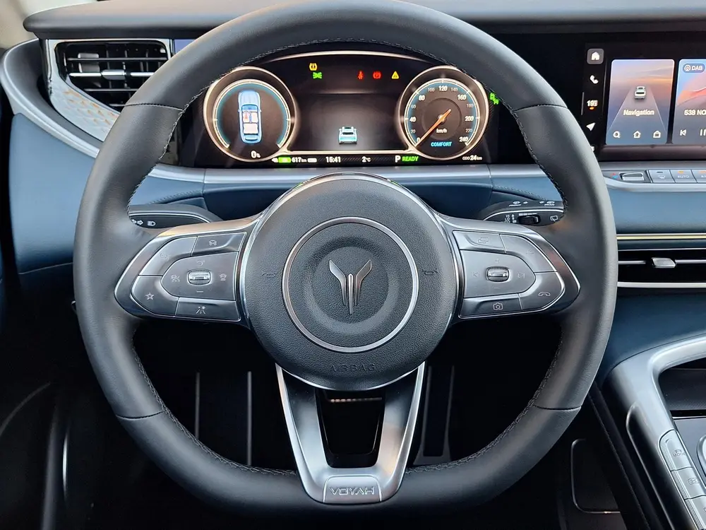 Voyah Free Limited Edition Business 4WD 106 kWh | Schuifdak uit 2026, foto 12