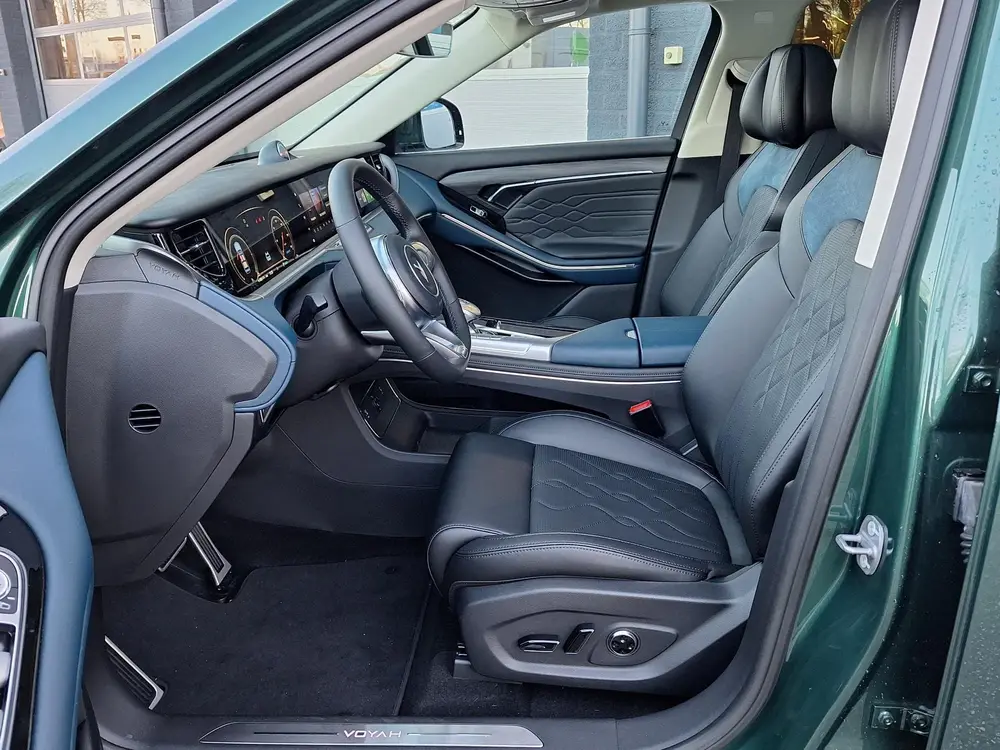 Voyah Free Limited Edition Business 4WD 106 kWh | Schuifdak uit 2026, foto 5
