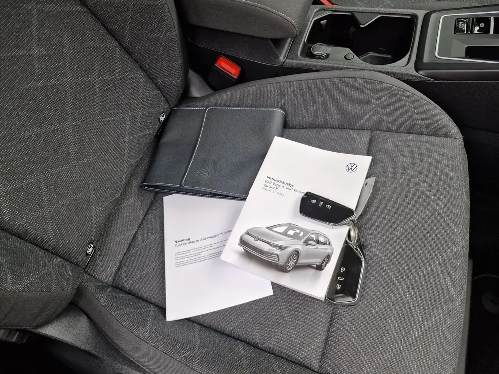 Volkswagen Golf Variant 1.0 eTSI Life|Digi-dash|110PK|DSG|Au uit 2022, foto 14