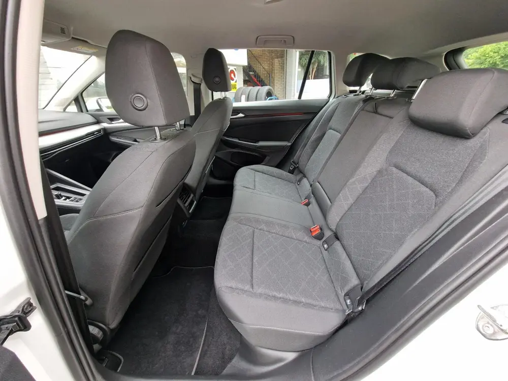 Volkswagen Golf Variant 1.0 eTSI Life|Digi-dash|110PK|DSG|Au uit 2022, foto 7
