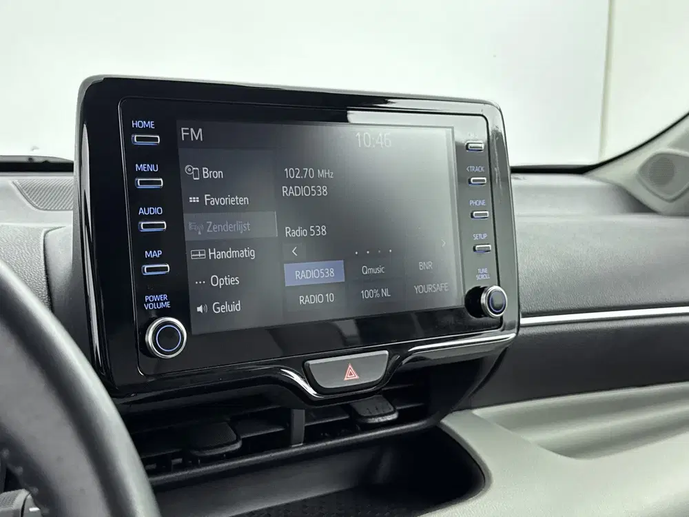 Toyota Yaris 1.5 VVT-i Executive uit 2021, foto 13