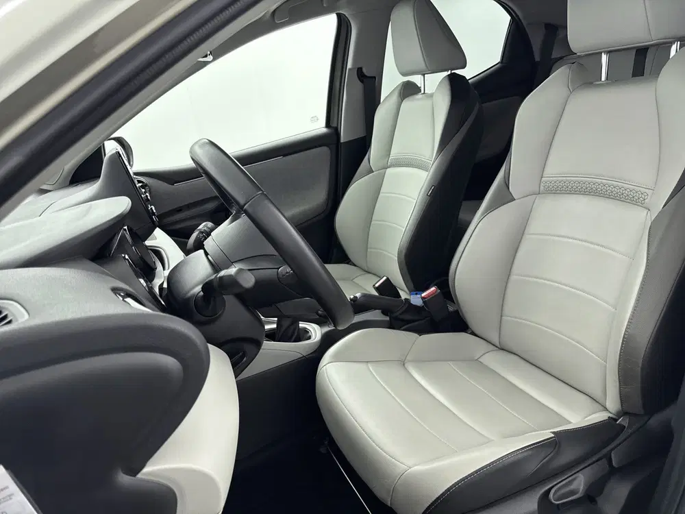 Toyota Yaris 1.5 VVT-i Executive uit 2021, foto 4