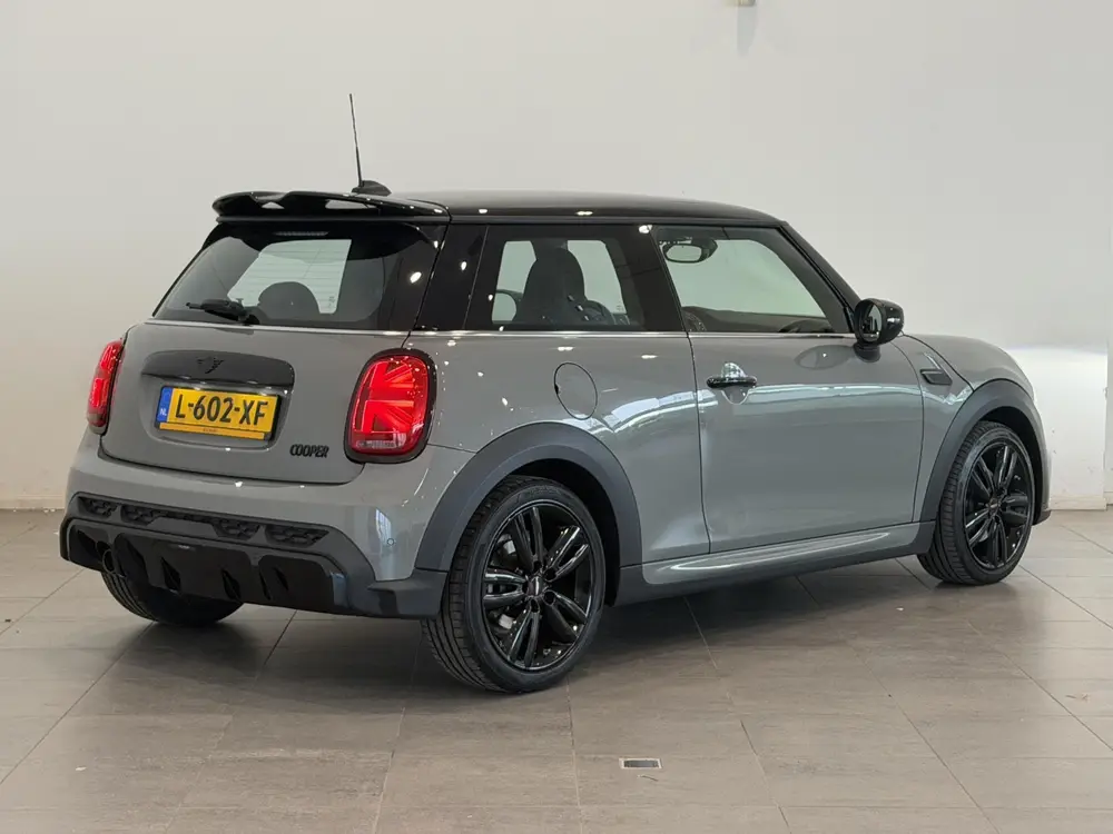 Mini John Cooper Works 1.5 Cooper John Cooper Works uit 2021, foto 2