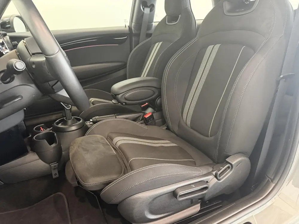 Mini John Cooper Works 1.5 Cooper John Cooper Works uit 2021, foto 6