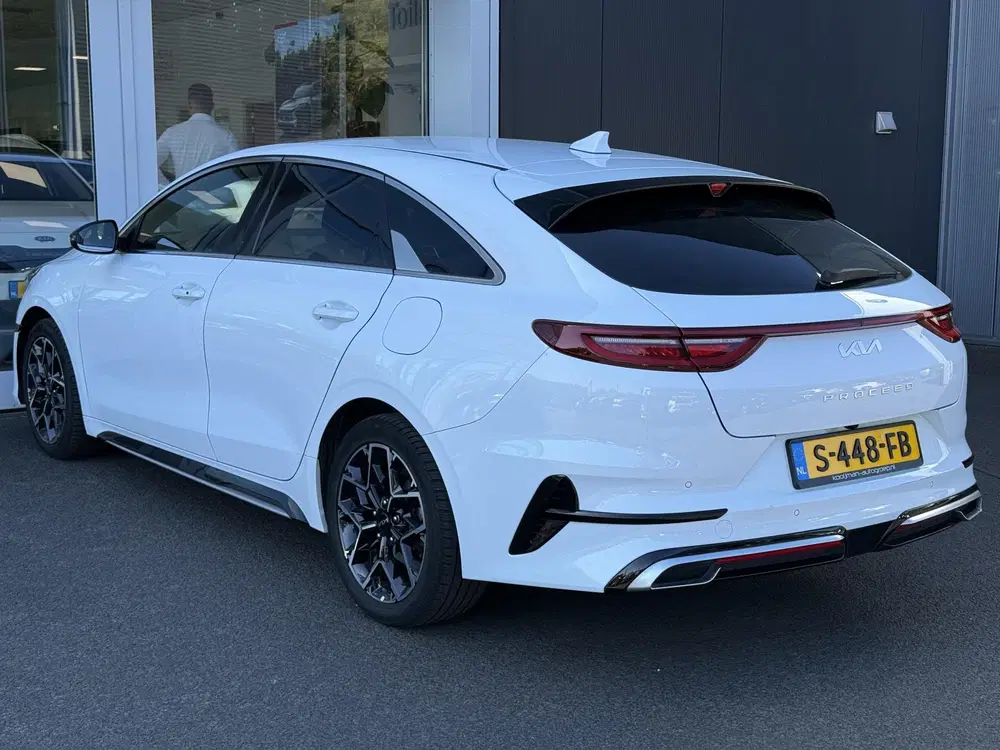 Kia ProCeed 1.0 T-GDi GT-Line uit 2023, foto 5