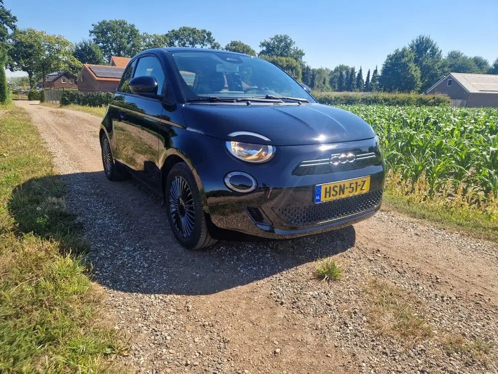 Fiat 500 3+1 Icon 42 kWh (bj 2021 uit 2021, foto 2