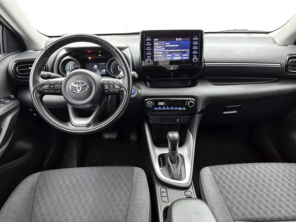 Toyota Yaris uit 2021, foto 17