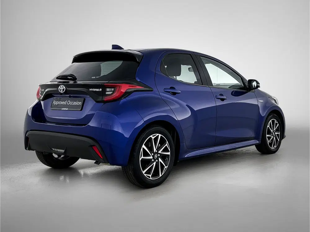 Toyota Yaris uit 2021, foto 2