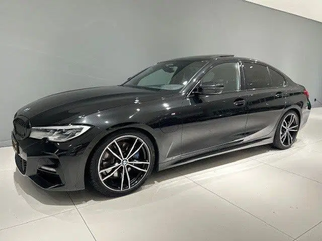 BMW 3-serie 330e 292pk Aut M-Sport Opendak Leer Harman uit 2021, foto 2