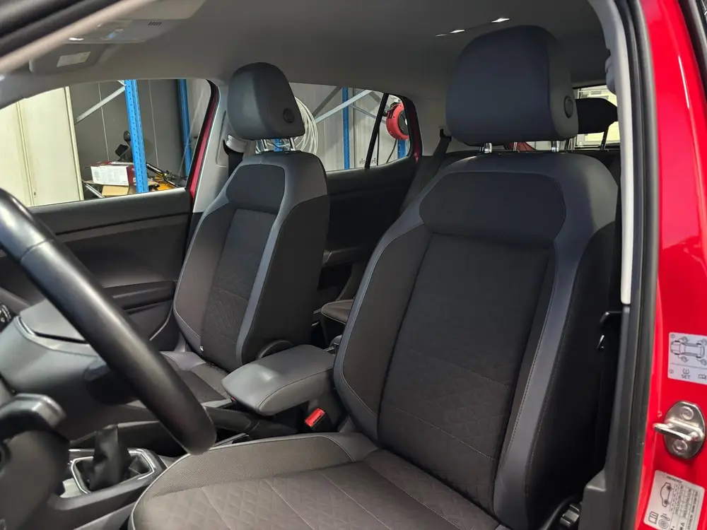 Volkswagen T-Cross 1.0 TSI Style Navi | Clima | Cruise | PDC uit 2021, foto 17