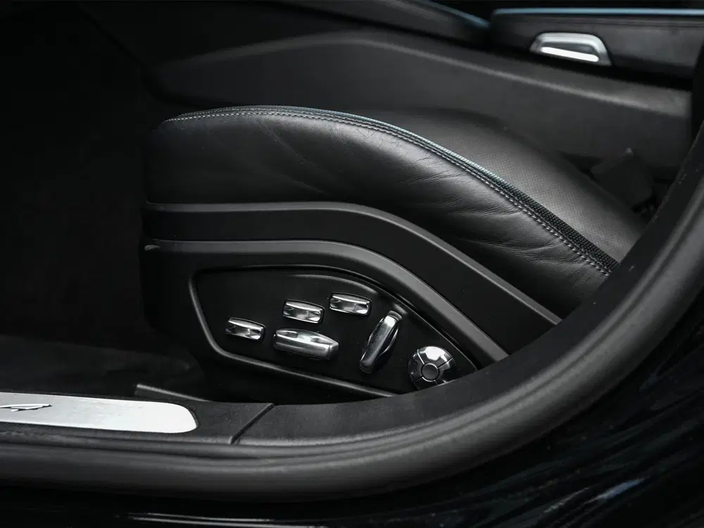 Porsche Panamera 2.9 4 E-Hybrid uit 2021, foto 13
