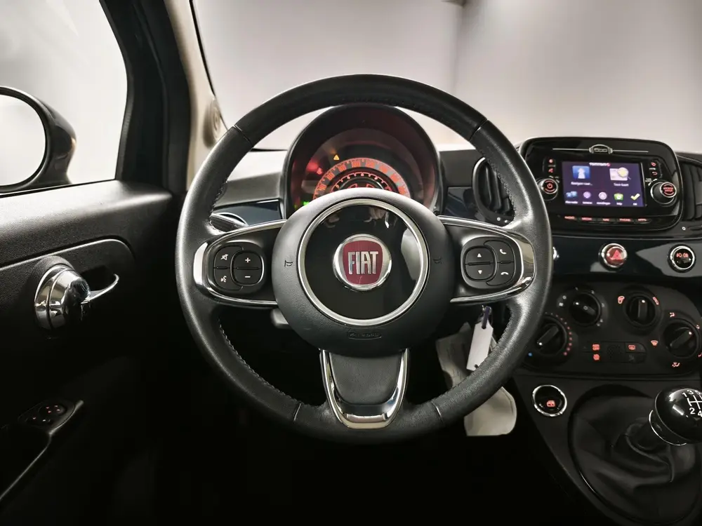 Fiat 500 0.9 TwinAir Turbo Lounge | Navigatie | Panoramadak uit 2019, foto 10