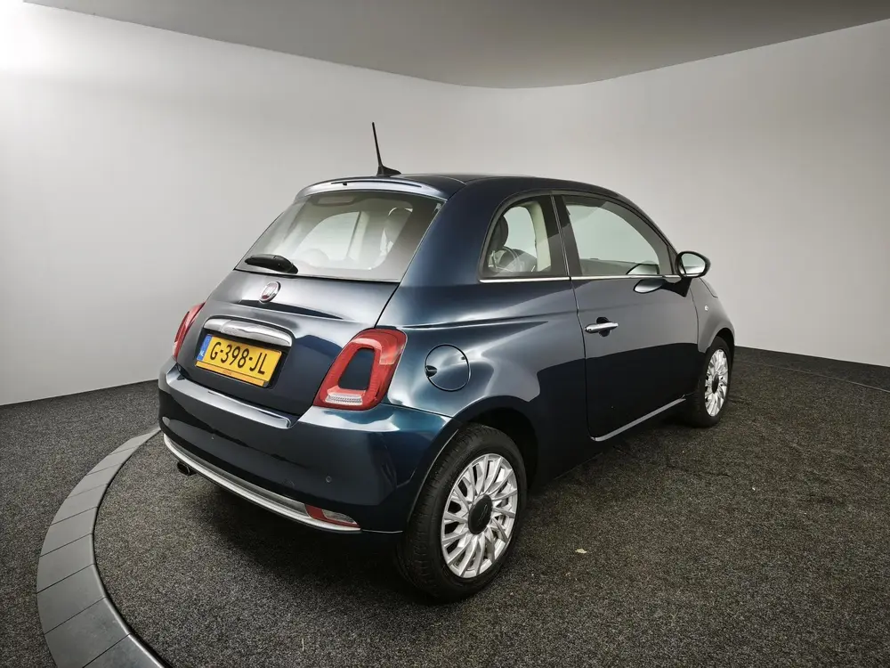 Fiat 500 0.9 TwinAir Turbo Lounge | Navigatie | Panoramadak uit 2019, foto 2