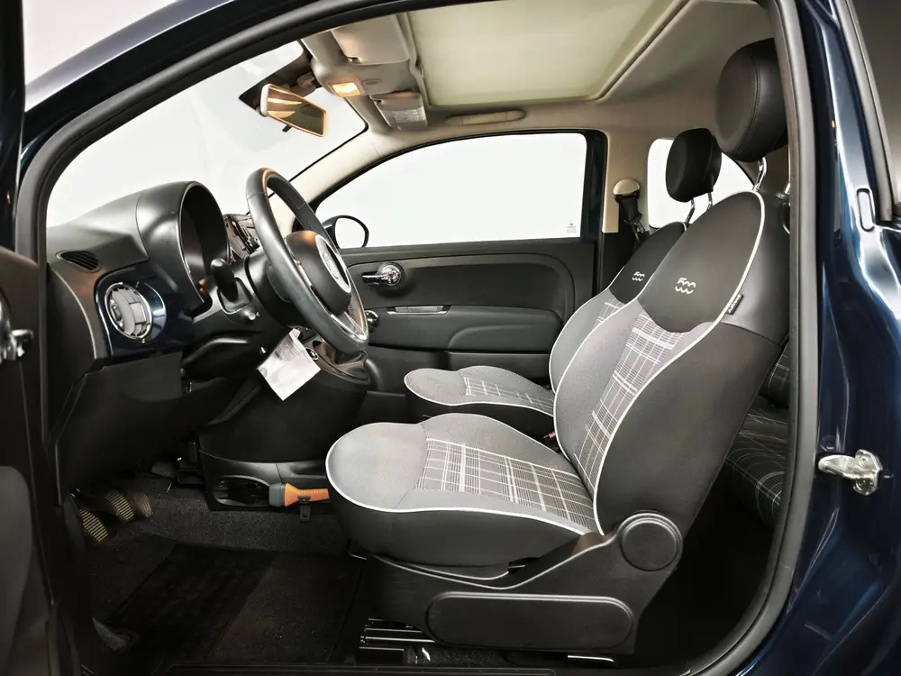 Fiat 500 0.9 TwinAir Turbo Lounge | Navigatie | Panoramadak uit 2019, foto 7