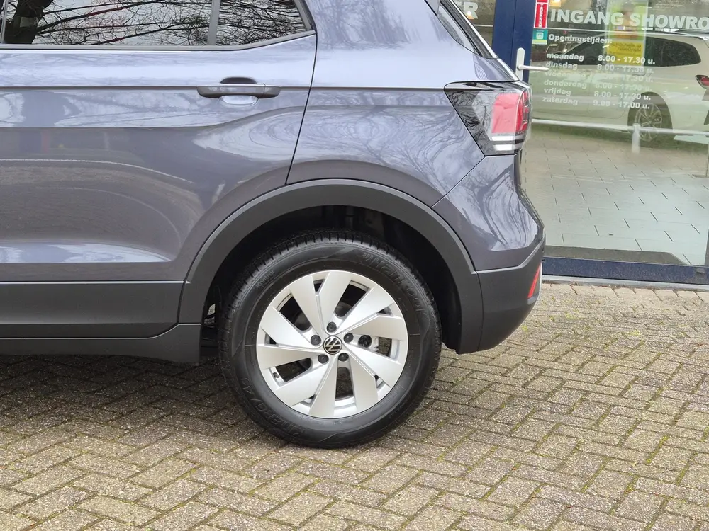 Volkswagen T-Cross T-Cross 1.0 TSI AUTOMAAT | Navigatie | Climate Co uit 2025, foto 8