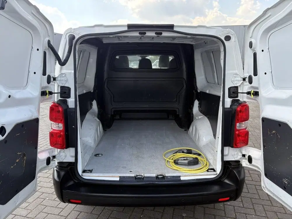 Opel Vivaro 75 kWh L3 Dubbele Cabine uit 2022, foto 6