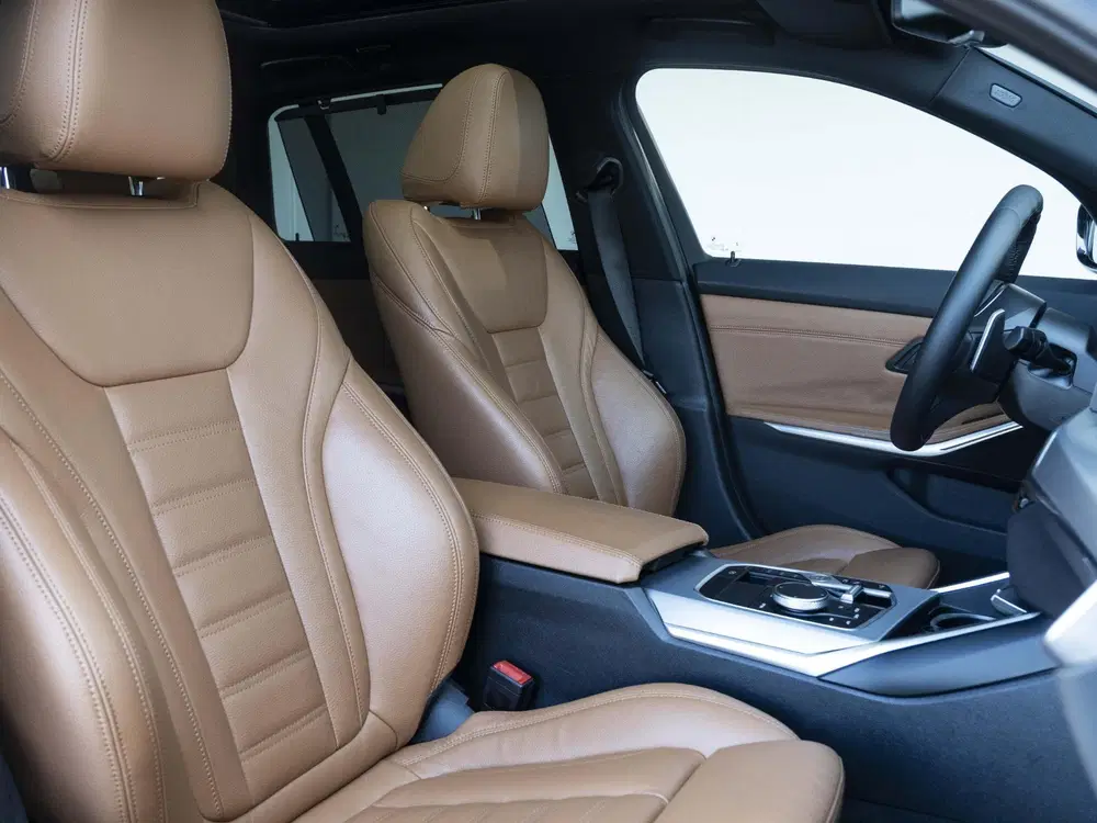 BMW 3-serie Touring 330e SoH 96% uit 2024, foto 4