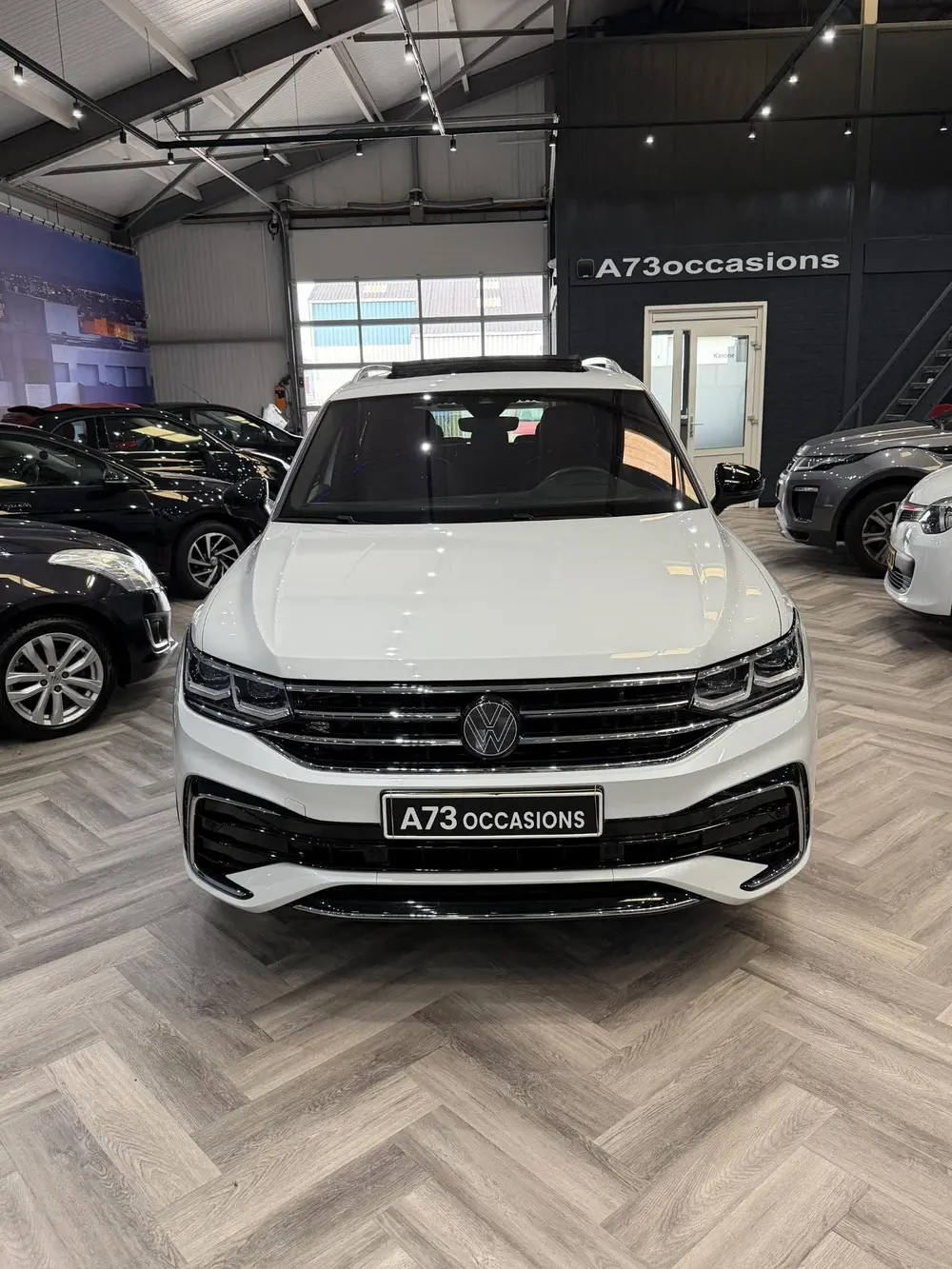 Volkswagen Tiguan 2.0 TSI 4Motion Rline NAVI/ELEKTRISCHE STO uit 2023, foto 2
