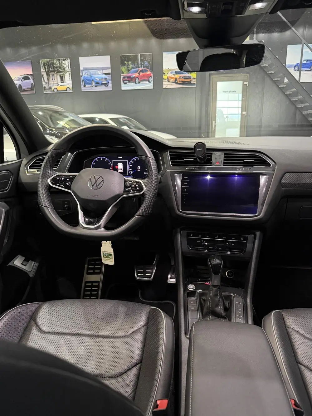 Volkswagen Tiguan 2.0 TSI 4Motion Rline NAVI/ELEKTRISCHE STO uit 2023, foto 8