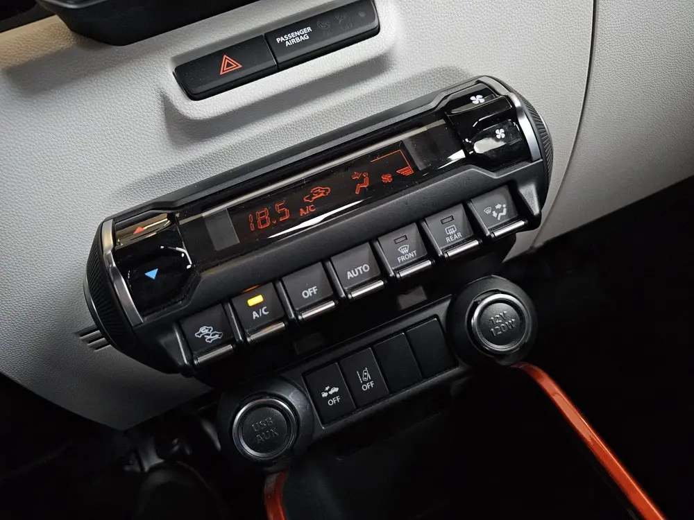 Suzuki Ignis 1.2 Stijl Smart Hybrid, Camera! Carplay! SUMMER uit 2019, foto 17