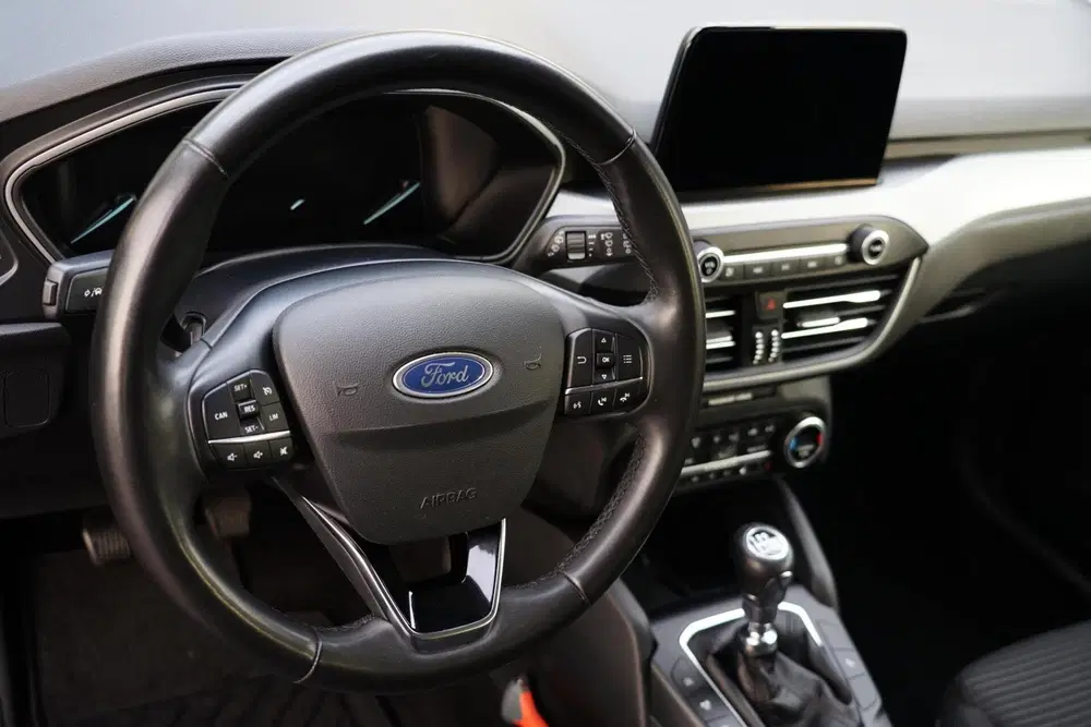 Ford Focus 1.0 EcoBoost Hybrid Titanium Style uit 2022, foto 20