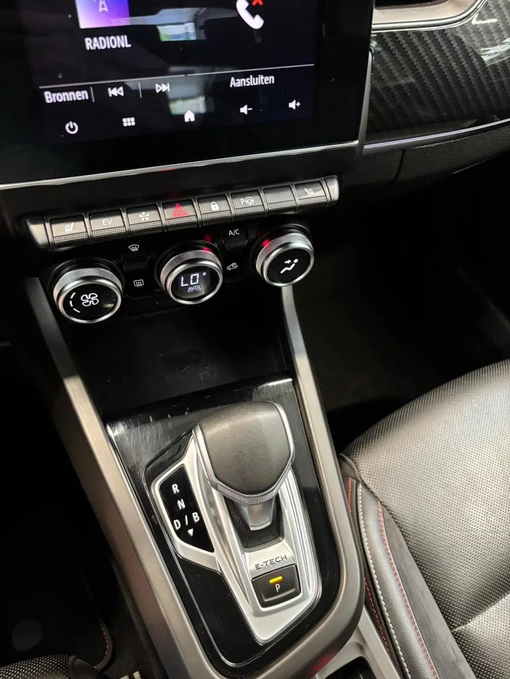 Renault Arkana 1.6 E-Tech Hybrid 145 R.S. Line uit 2021, foto 17