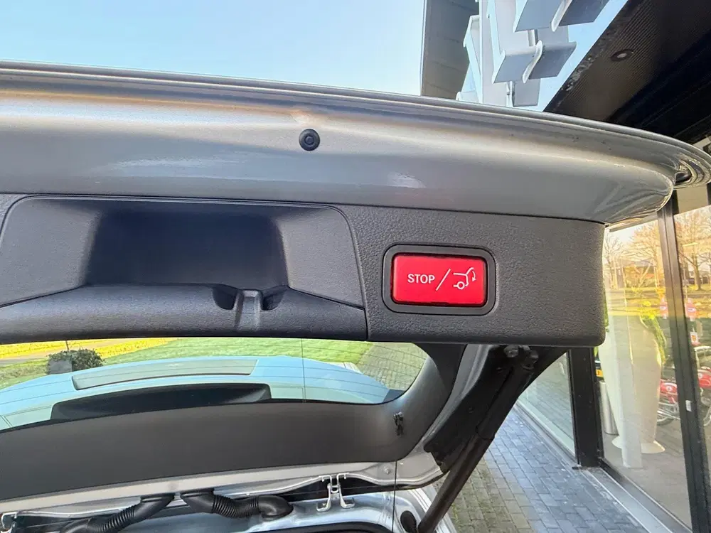 Mercedes-Benz B-Klasse 180 Business Solution AMG uit 2019, foto 14