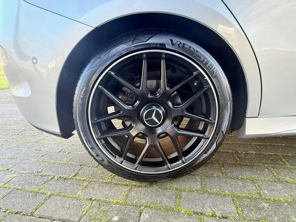 Mercedes-Benz B-Klasse 180 Business Solution AMG uit 2019, foto 16