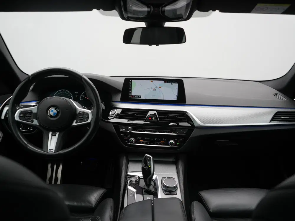 BMW 5-serie 5 Serie Touring 520i M Sport 184pk Dealer uit 2019, foto 17