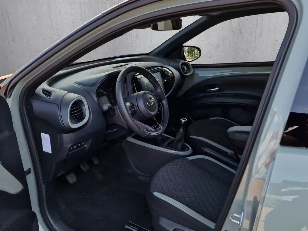 Toyota Aygo X 1.0 VVT-i MT Pulse LED koplampen Eerste ei uit 2025, foto 11